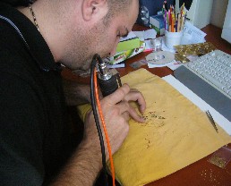 �gy k�sz�lt a Niky strassz s�rk�ny